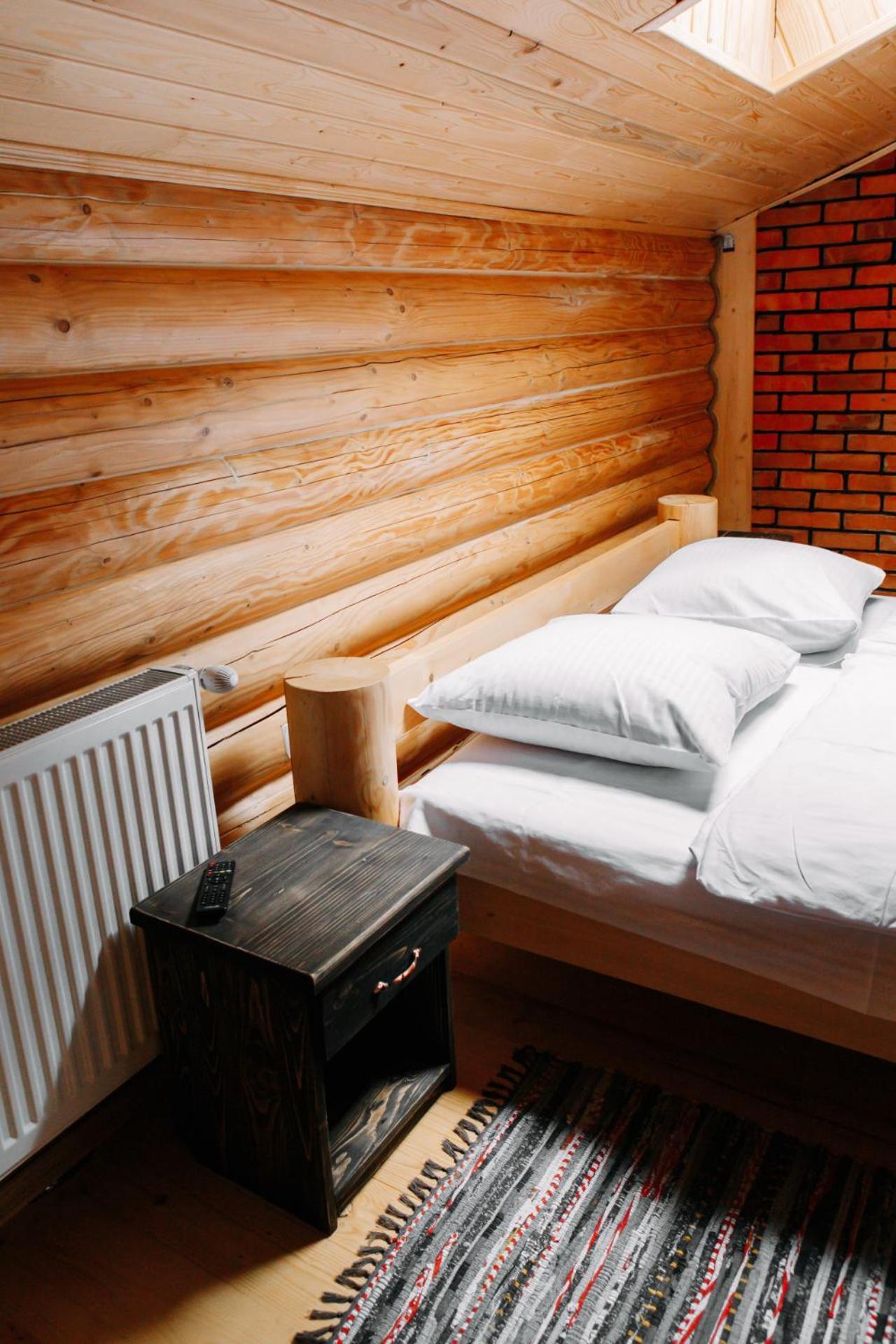 Карпатська Криївка Apartment Yasinia Bagian luar foto